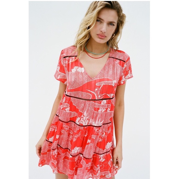 Uo Pippa Chiffon Tiered Mini Dress 2025